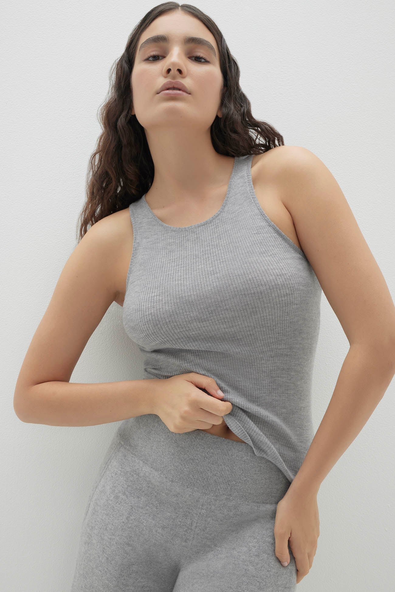CAROLINA CREWNECK CASHMERE TANK