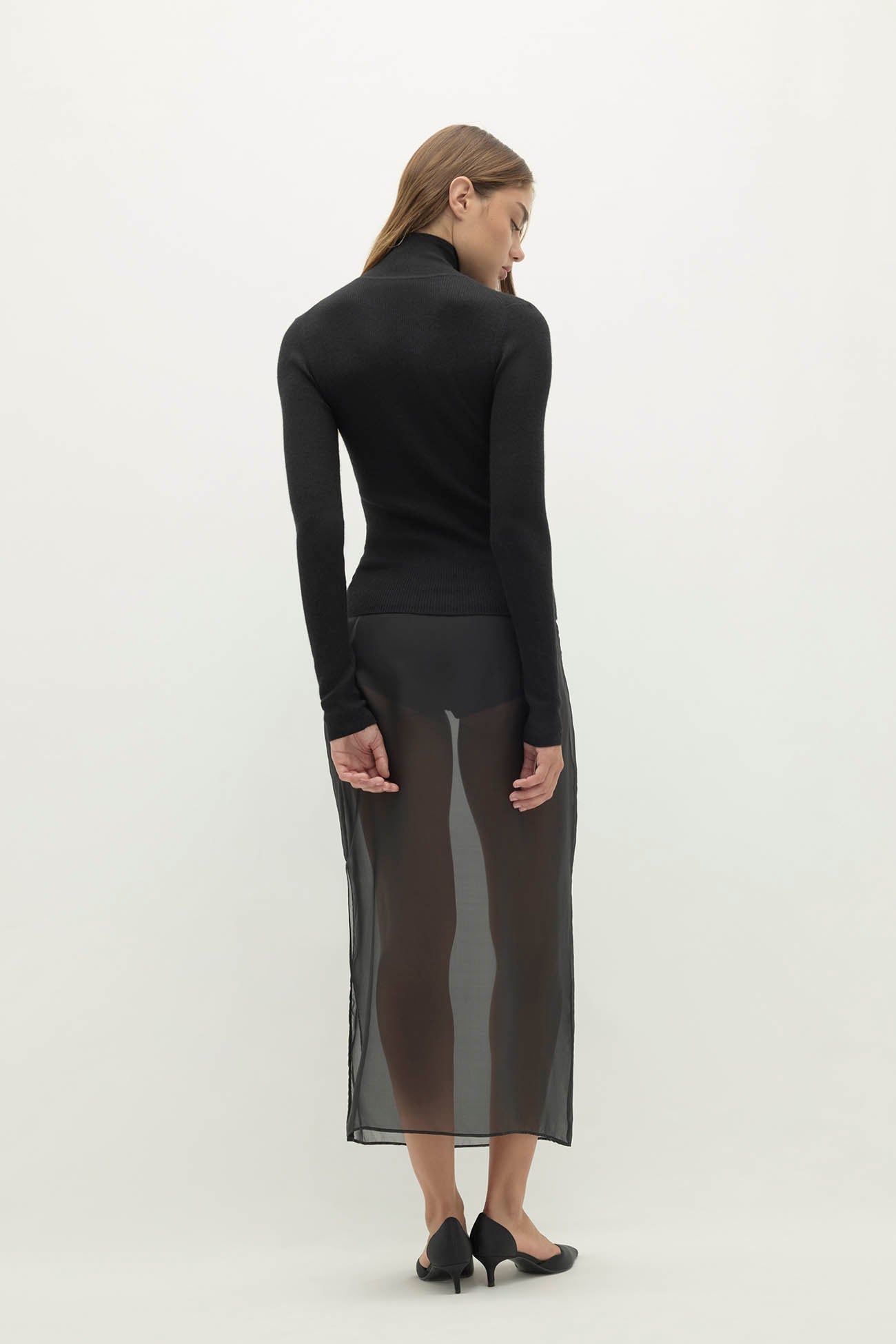 RUMER FITTED CASHMERE TURTLENECK