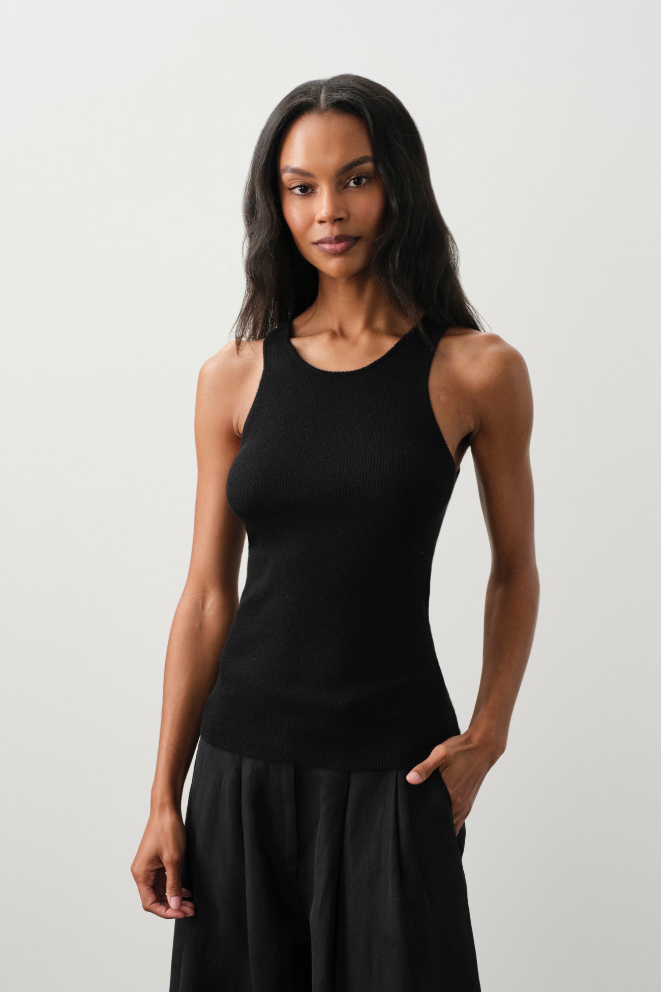 CAROLINA CREWNECK CASHMERE TANK