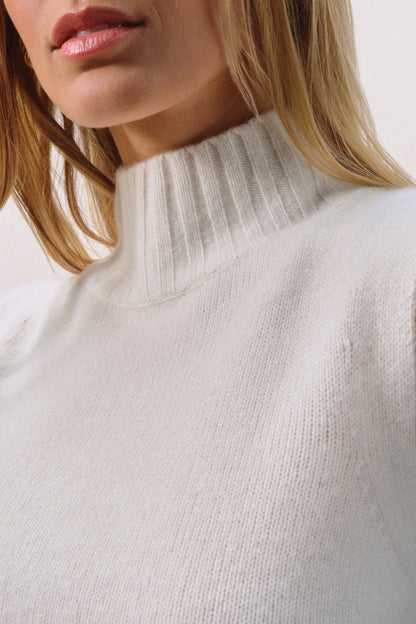LOUISA SLEEVELESS MOCK NECK
